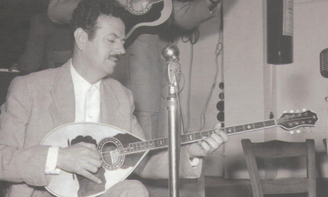 Ωδείο Ηρώδου Αττικού: Μεγάλη συναυλία για τον Βασίλη Τσιτσάνη - Δείτε τους προσκεκλημένους