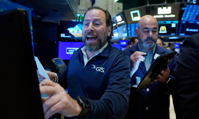 Αβεβαιότητα στην Wall Street από τους δασμούς του Τραμπ