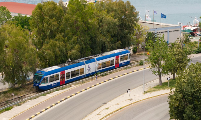 Πάτρα: Αναστάτωση στον Προαστιακό - 15χρονος επιβάτης κατέρρευσε