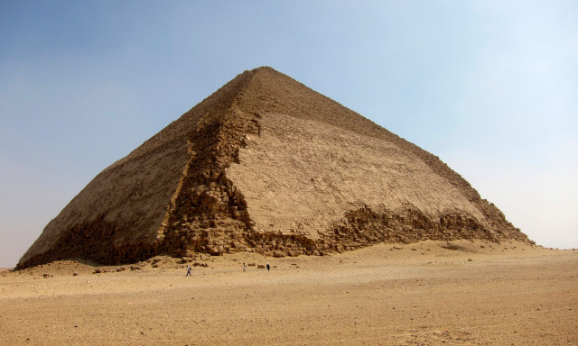 Η σφραγισμένη πυραμίδα 4.000 ετών άνοιξε και αποκάλυψε «αρχαία σκηνή εγκλήματος»