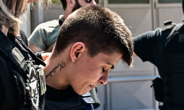 Ειρήνη Μουρτζούκου: Ήσυχη και με σκυφτό το κεφάλι μέσα στο κελί – Οι πρώτες της μέρες στη φυλακή