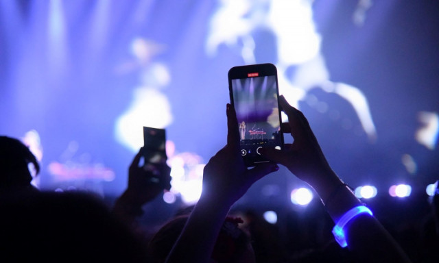 Εσύ, ποιο τραγούδι των London Grammar θα αφιέρωνες;