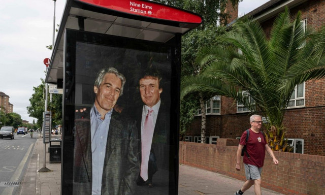 ΗΠΑ: Στην αντεπίθεση ο Λευκός Οίκος κατά των δημοσιευμάτων για τα αρχεία Έπσταϊν