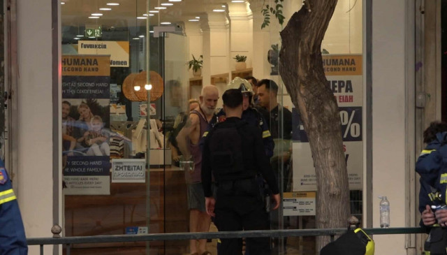 Πέτρος Φιλιππίδης: «Υπάρχουν άνθρωποι που λένε ότι έβαλε ο ίδιος τη φωτιά», λέει ο δικηγόρος του