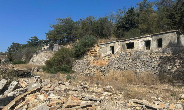 Κρήτη: Κέντρα κράτησης μεταναστών και στους τρεις νομούς προανήγγειλε ο Πλεύρης