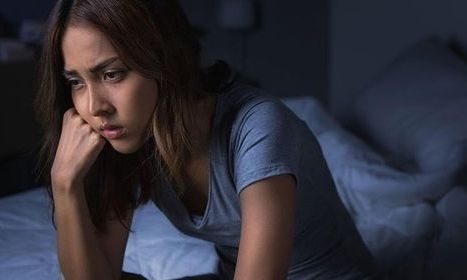 Γιατί νιώθετε συνέχεια κουρασμένοι: 8 λόγοι