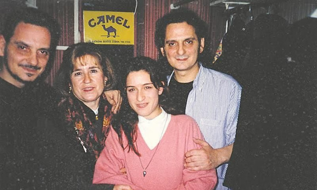 Λένα Παππά: Η συγκινητική ιστορία με την μελοποίηση των ποιημάτων της από τους Κατσιμιχαίους