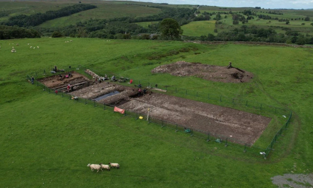 Γιγάντια παπούτσια πυροδοτούν μυστήριο γύρω από τους στρατιώτες της αρχαίας Ρώμης