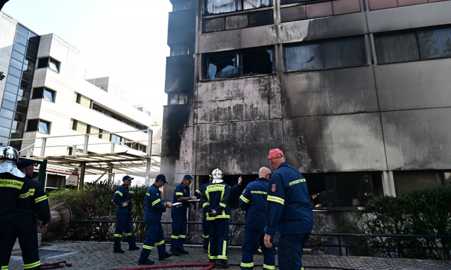 Φωτιά σε ιδιωτική κλινική στον Χολαργό