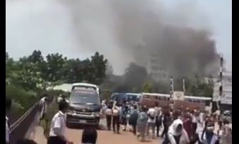 Μπαγκλαντές: Αεροσκάφος συνετρίβη σε σχολείο στην Ντάκα – Τουλάχιστον ένας νεκρός