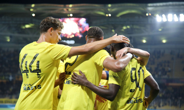 Conference League: Οι αντίπαλοι της ΑΕΚ και του Άρη, αν αποκλείσουν Χάποελ Μπερ Σεβά και Αράζ