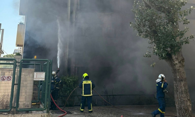 Φωτιά στο Χολαργό: Έκτακτες κυκλοφοριακές ρυθμίσεις λόγω της πυρκαγιάς στο Metropolitan