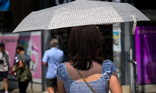 Καιρός: Οι 8 περιοχές με τις υψηλότερες θερμοκρασίες του καύσωνα - Στους 41,7 °C στα Φάρσαλα