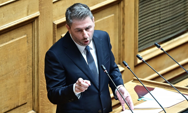 Ανδρουλάκης: Σήμερα ψηφίζετε την αθώωση Καραμανλή - Μονόδρομος η αποχώρηση του ΠΑΣΟΚ