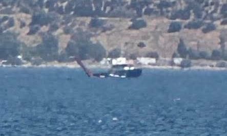 Βίντεο - Η στιγμή της προσθαλάσσωσης του πυροσβεστικού ελικοπτέρου στην Ελευσίνα