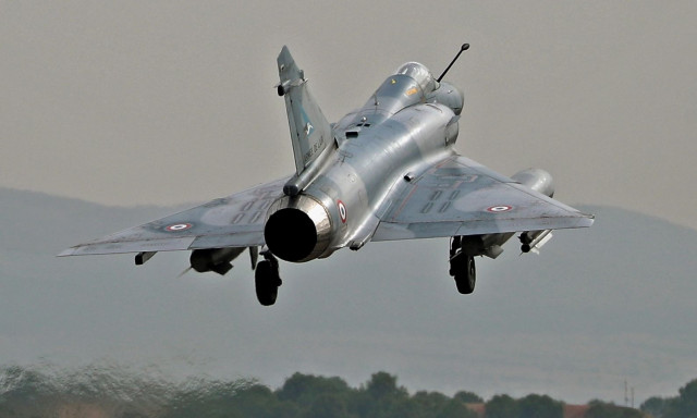 Ουκρανία: Πρώτη απώλεια καταδιωκτικού Mirage του Κιέβου - Βίντεο