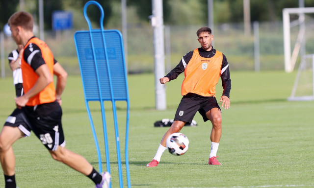 ΠΑΟΚ: Έτοιμος για το ντεμπούτο του ο Ιβανούσετς – Η ώρα και το κανάλι με Απόλλωνα Λεμεσού