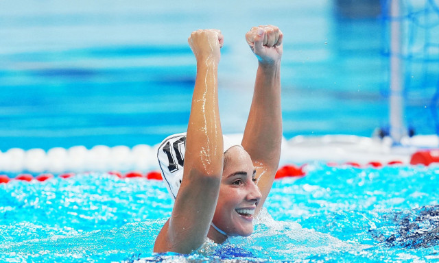 Η Ελλάδα ανεβαίνει στο κορυφαίο σκαλί του βάθρου και πληρώνει 50!