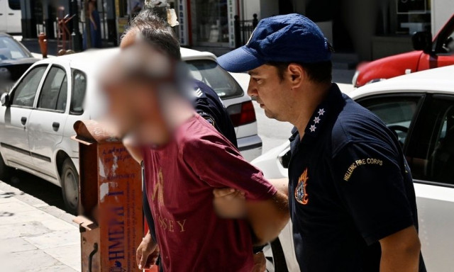 Στον Εισαγγελέα οι δύο συλληφθέντες για την πυρκαγιά στην Ορεινή Κορινθία - Εικόνες