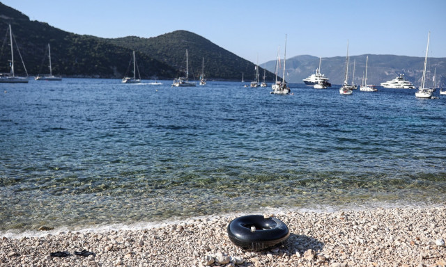 Θαλάσσιο πάρκο στο Ιόνιο: Τι απαγορεύεται στις 80 παραλίες που γίνονται προστατευόμενες