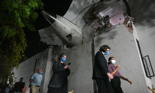 Air India - Συντριβή Boeing 787 Dreamliner: Έστειλαν λείψανα αγνώστων σε συγγενείς τους