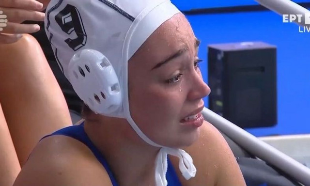 Η Ελλάδα στην κορυφή του κόσμου: Συγκλονιστικές στιγμές, δάκρυα κι έξαλλοι πανηγυρισμοί