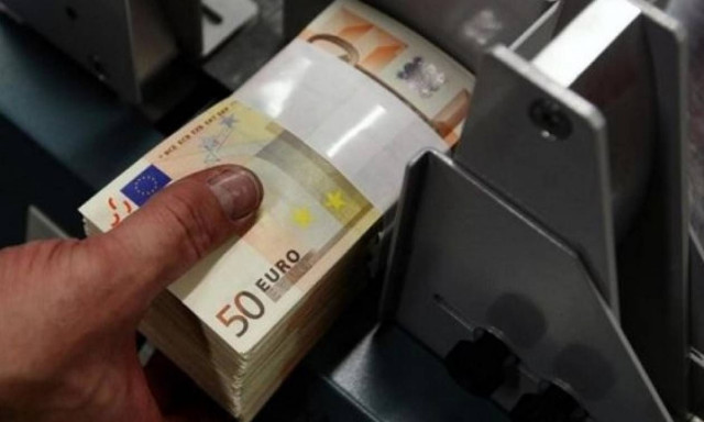 ΤτΕ: Ρεκόρ 15ετίας στις καταθέσεις νοικοκυριών και επιχειρήσεων - Αγγίζουν τα 205 δισ. ευρώ