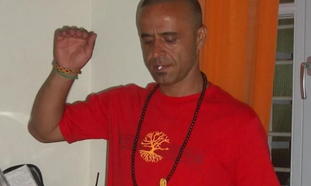 Πέθανε σε ηλικία 62 ετών ο ραδιοφωνικός παραγωγός Γιάννης Λώλος