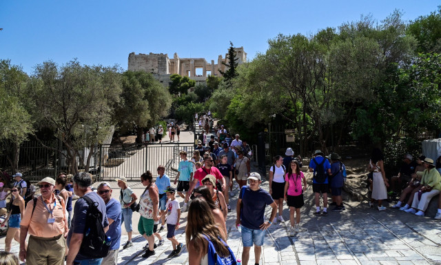 Καύσωνας: Ποιες ώρες είναι κλειστοί όλοι οι αρχαιολογικοί χώροι λόγω του καιρού