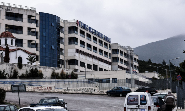 Καύσωνας: Το πρώτο περιστατικό θερμοπληξίας - Στη ΜΕΘ 51χρονος στη Λαμία