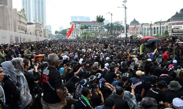 Μεγάλες διαδηλώσεις στη Μαλαισία για το υψηλό κόστος ζωής - Ζητούν την παραίτηση του πρωθυπουργού