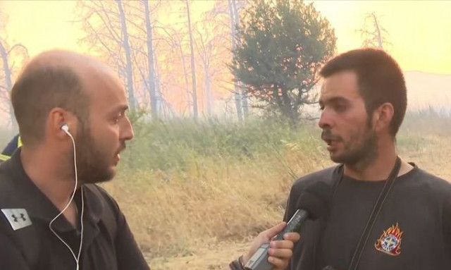 Συγκλονίζει εθελοντής πυροσβέστης: «Είπα ότι θα καώ ζωντανός»