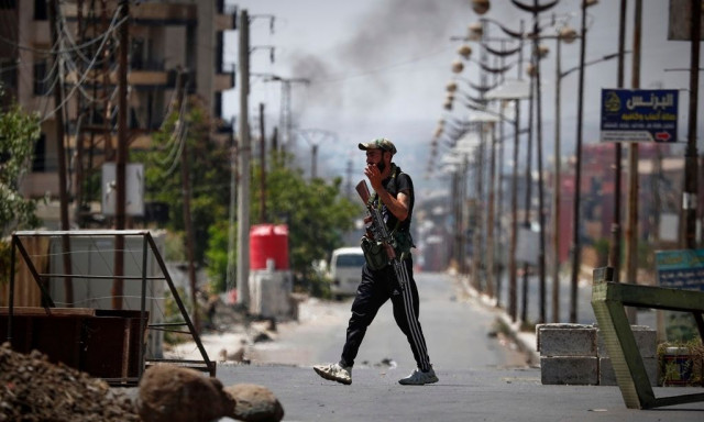 Συρία: Καλυμμένοι με αίμα και τρύπες από σφαίρες, οι Δρούζοι θρηνούν τους αγαπημένους τους