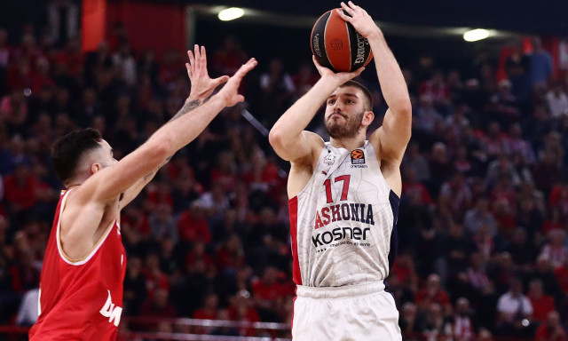 Παναθηναϊκός AKTOR: Πολύ κοντά στους «πράσινους» ο Νίκος Ρογκαβόπουλος