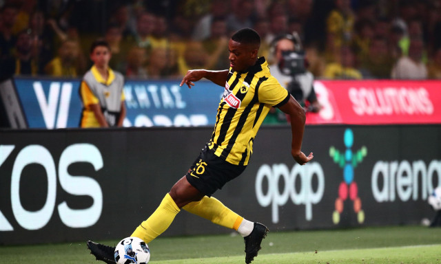 Μεταγραφές, ΑΕΚ: Κίνηση Τραμπζονσπόρ για Μαρσιάλ - «Θετικός για Τουρκία ο παίκτης»