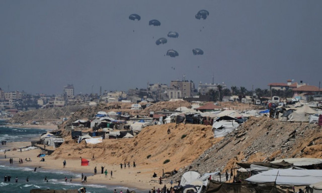 Γάζα: 16 νεκροί από ισραηλινά χτυπήματα - Θύμα και έγκυος