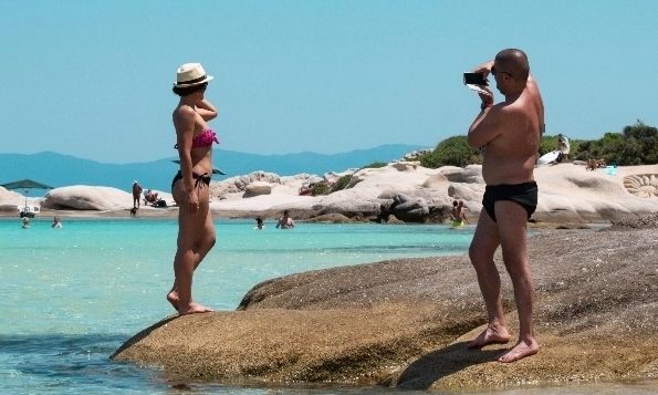 Αυτός είναι ο ακριβής αριθμός ημερών που χρειάζεσαι για να ξεκουραστείς πραγματικά στις διακοπές