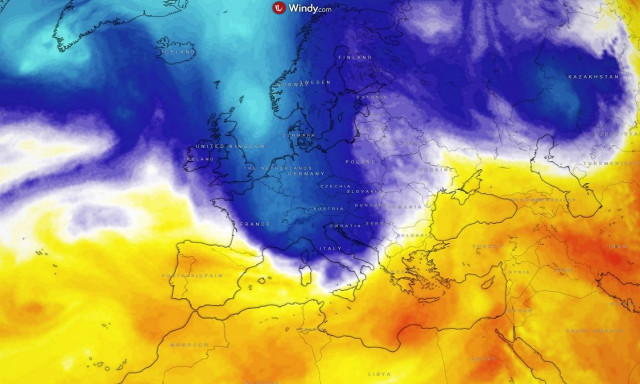 Καιρός: Ψυχρή ανατροπή μετά τον ιστορικό καύσωνα στην Ευρώπη - Τι έρχεται στην Ελλάδα