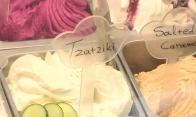 Πρωτοπορεί η Θεσσαλονίκη - Σερβίρουν παγωτό με γεύση... τζατζίκι