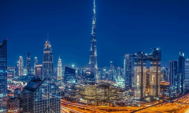 Τα μοντέλα προειδοποιήθηκαν για τις νομικές συνέπειες σε περίπτωση σύλληψης σε 'porta-potty party'