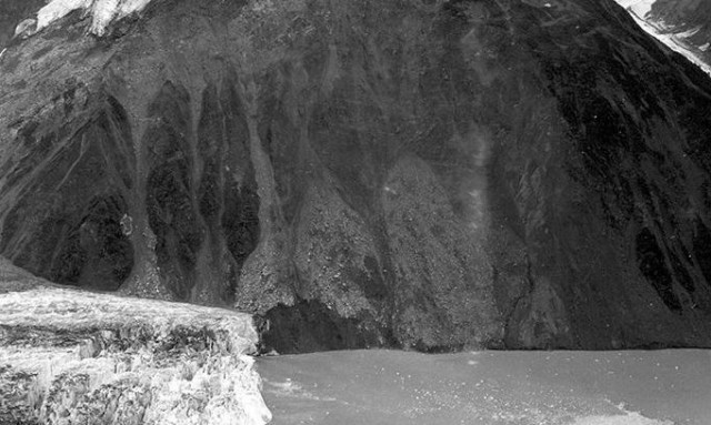 Το μεγαλύτερο τσουνάμι στην ιστορία: Ο «αόρατος γίγαντας» που κόντεψε... να αγγίξει τον ουρανό