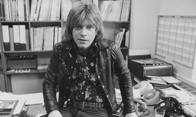 Dave Edmunds: Ο σταρ της ροκ μουσικής δίνει μάχη για τη ζωή μετά από καρδιακή ανακοπή