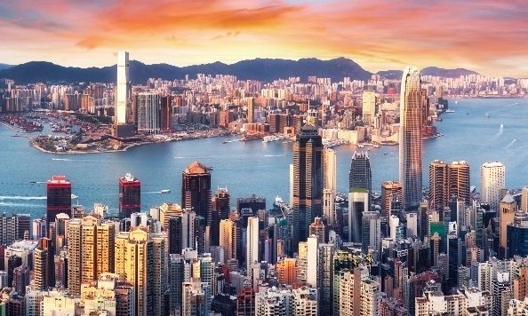 Ούτε Ντουμπάι ούτε Νέα Υόρκη: Αυτή είναι η πόλη με τους περισσότερους ουρανοξύστες στον κόσμο