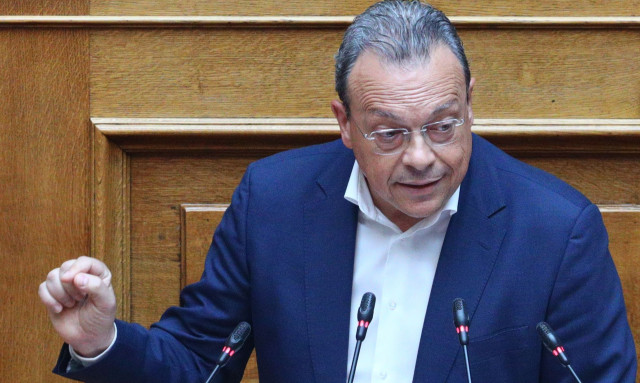 Έκτακτη σύγκλιση της διάσκεψης των προέδρων ζητά ο ΣΥΡΙΖΑ