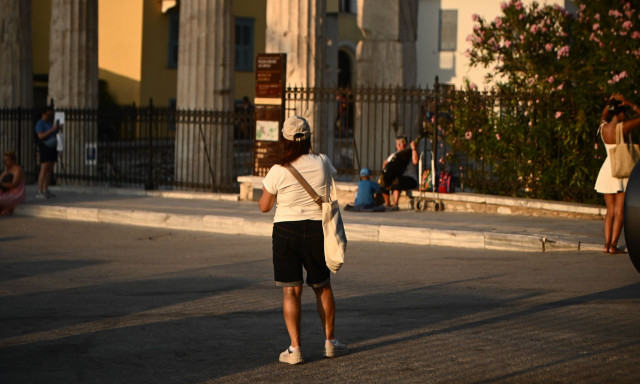 Καιρός: Πού θα βρέξει τα επόμενα 24ωρα - Πώς θα κυλήσει η θερμοκρασία μέχρι τις 9 Αυγούστου