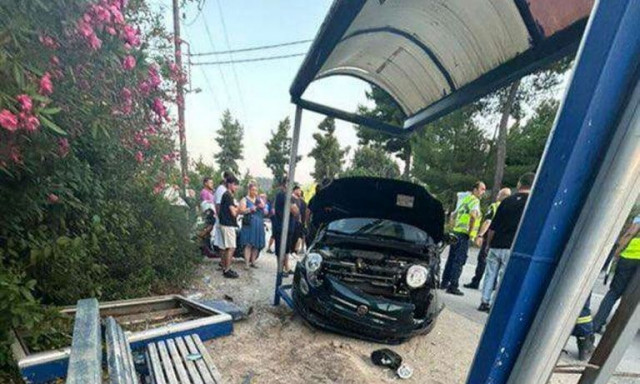 Θεσσαλονίκη: Γυναίκα περίμενε σε στάση ΚΤΕΛ και την παρέσυρε μεθυσμένος οδηγός