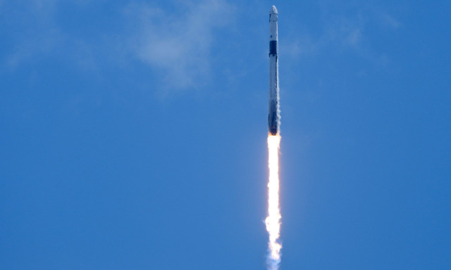 ΗΠΑ: Εκτοξεύτηκε με επιτυχία το διαστημόπλοιο της SpaceX - Δείτε βίντεο