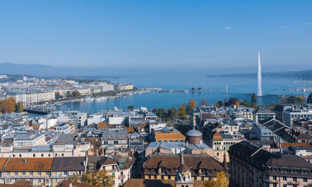 Οικονομία: Σοκ στην Ελβετία από τους δασμούς Τραμπ ύψους 39%