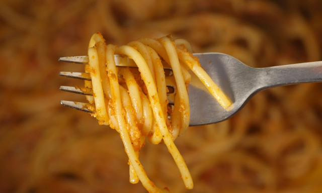 Μακαρόνια: Το έξυπνο tip για να μην κολλούν μεταξύ τους μετά το βράσιμο