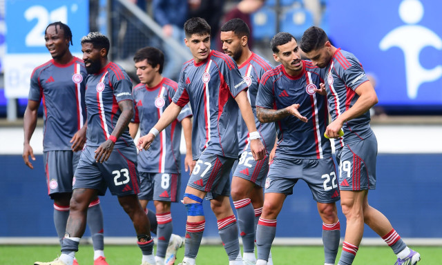 Ολυμπιακός: Ήταν ανώτερος, έχασε πολλές ευκαιρίες και έμεινε στο 1-1 με την Χέρενφεεν